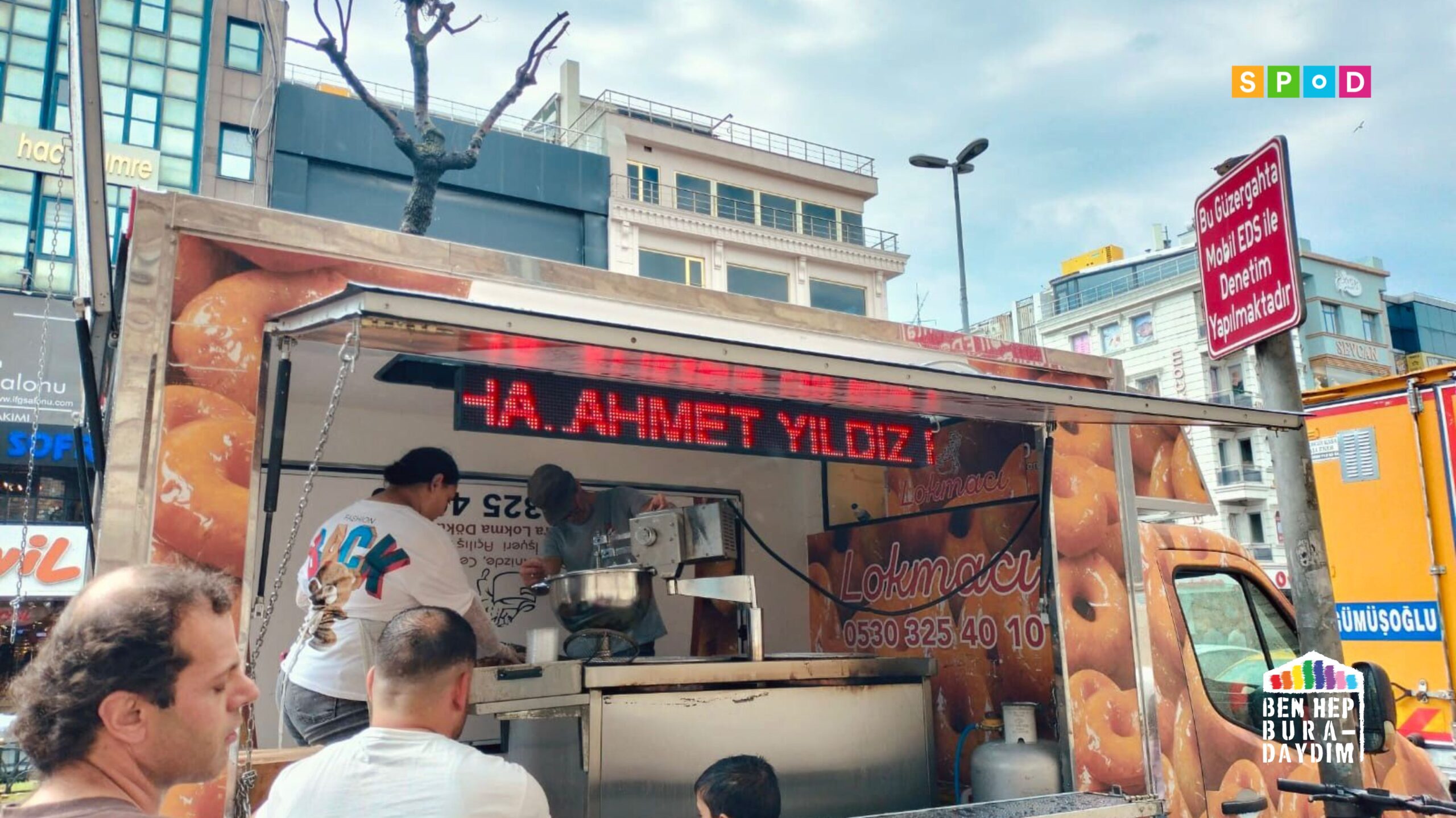 SPoD olarak eşcinsel olduğu için öldürülen Ahmet Yıldız anısına nefrete karşı lokma dağıttık!